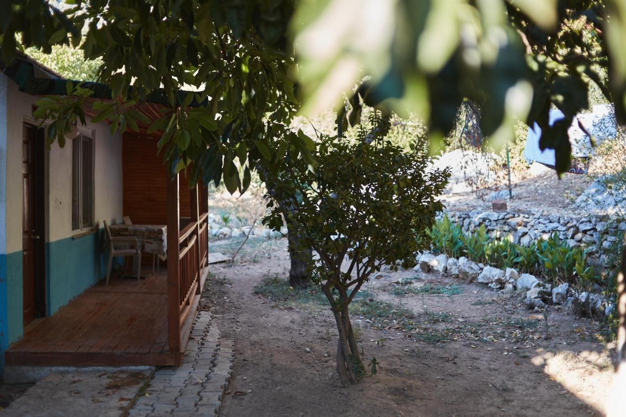 Village Garden Pansiyon Antália Exterior foto